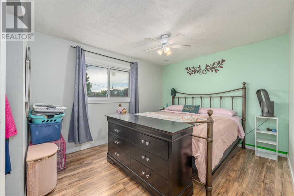 Single Family House for Sale in  A Street SE Ogden Calgary 