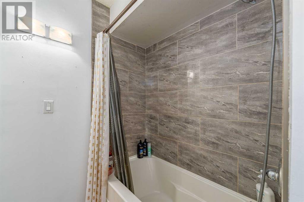 Single Family House for Sale in  A Street SE Ogden Calgary 