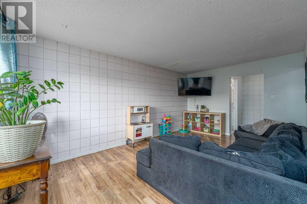 Single Family House for Sale in  A Street SE Ogden Calgary 