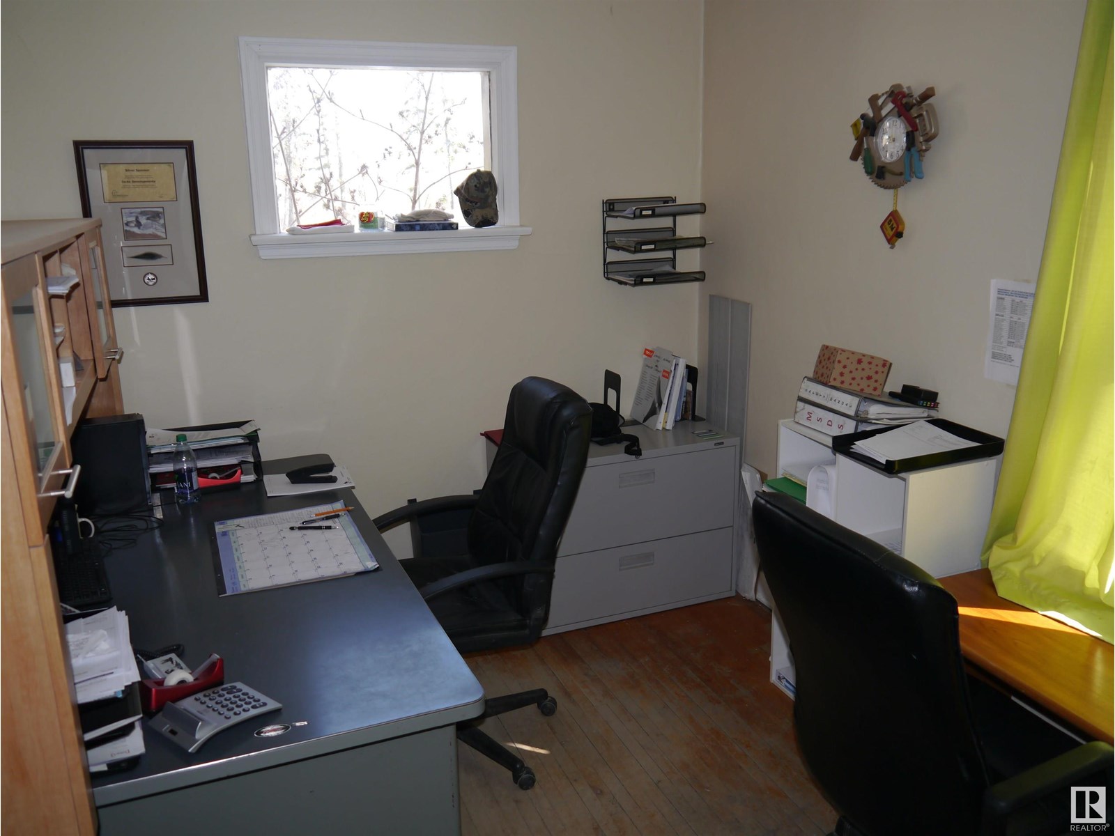 Photo 3 of 4907 4911 47th Av, Stony Plain AB