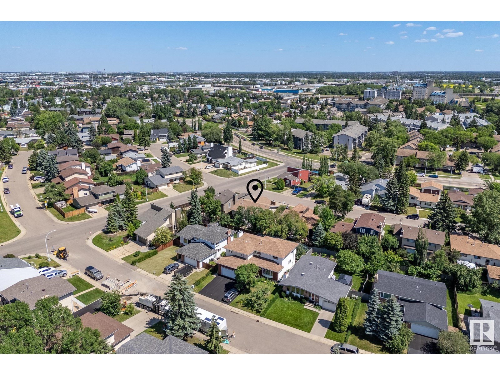 Photo 41 of 2432 106 St Nw, Edmonton AB