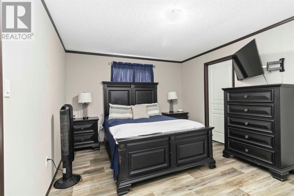 Photo 14 of 161 Card Crescent, Fort Mcmurray AB