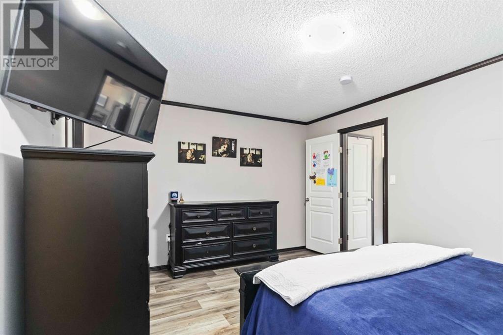 Photo 15 of 161 Card Crescent, Fort Mcmurray AB