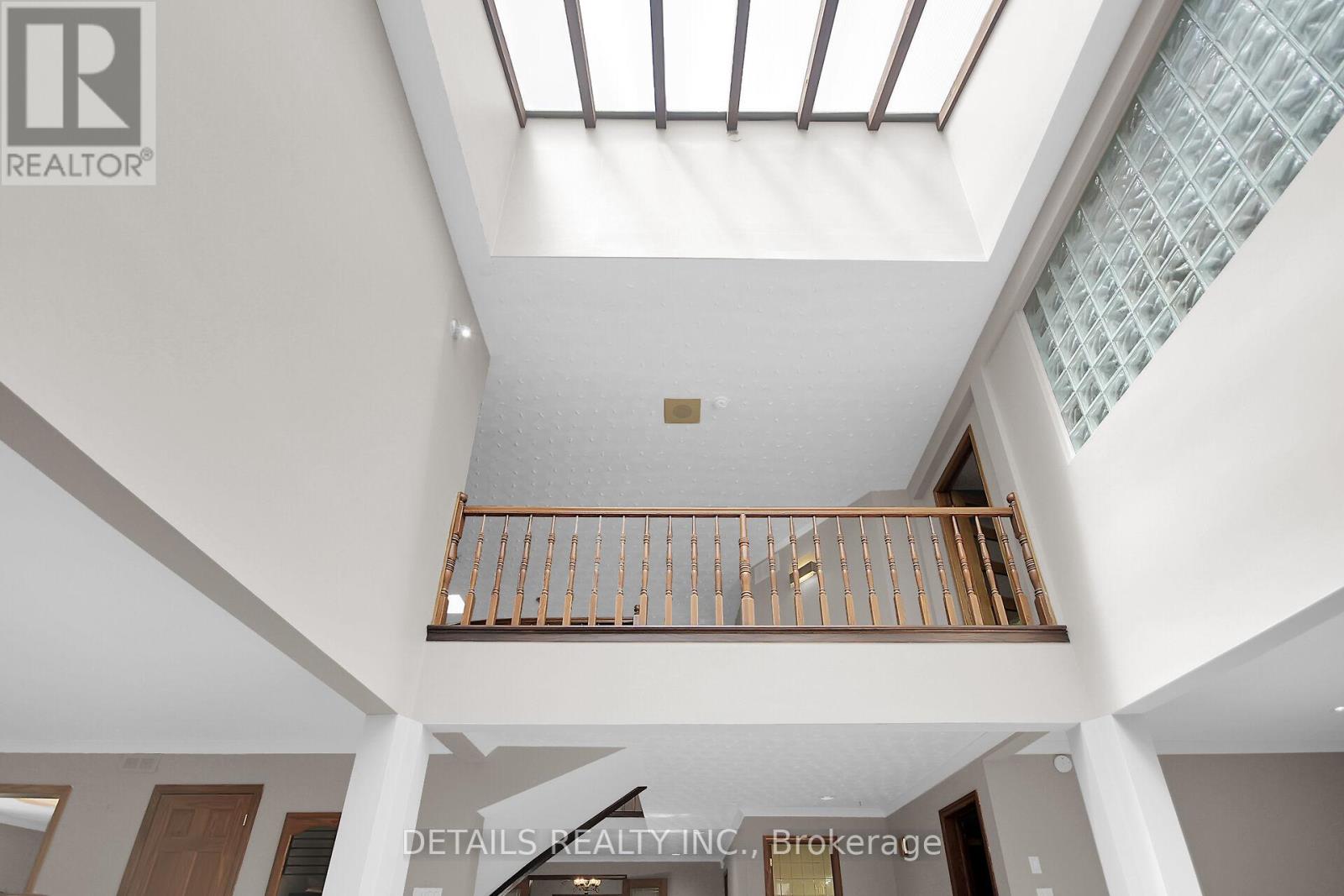 Photo 24 of 1341 Shylo Crescent, Ottawa ON