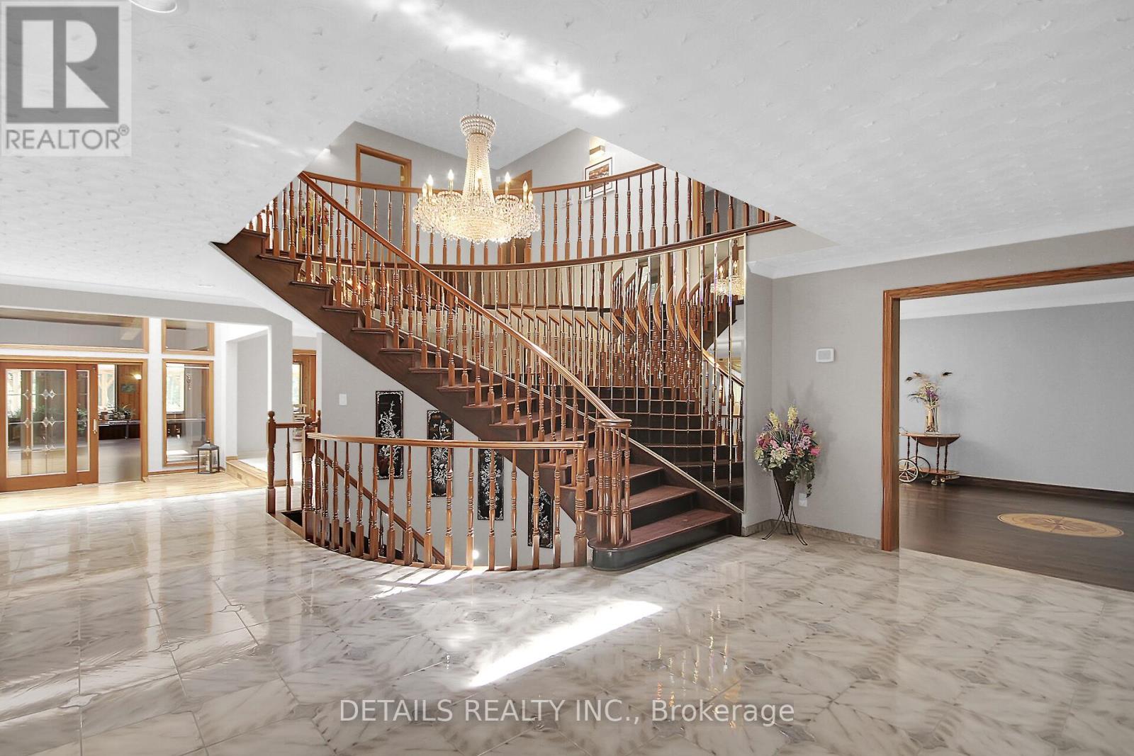 Photo 9 of 1341 Shylo Crescent, Ottawa ON