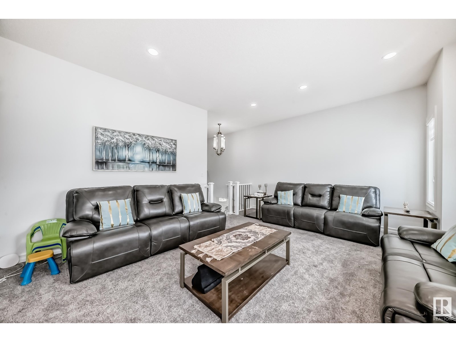 Photo 39 of 18011 84 St Nw, Edmonton AB