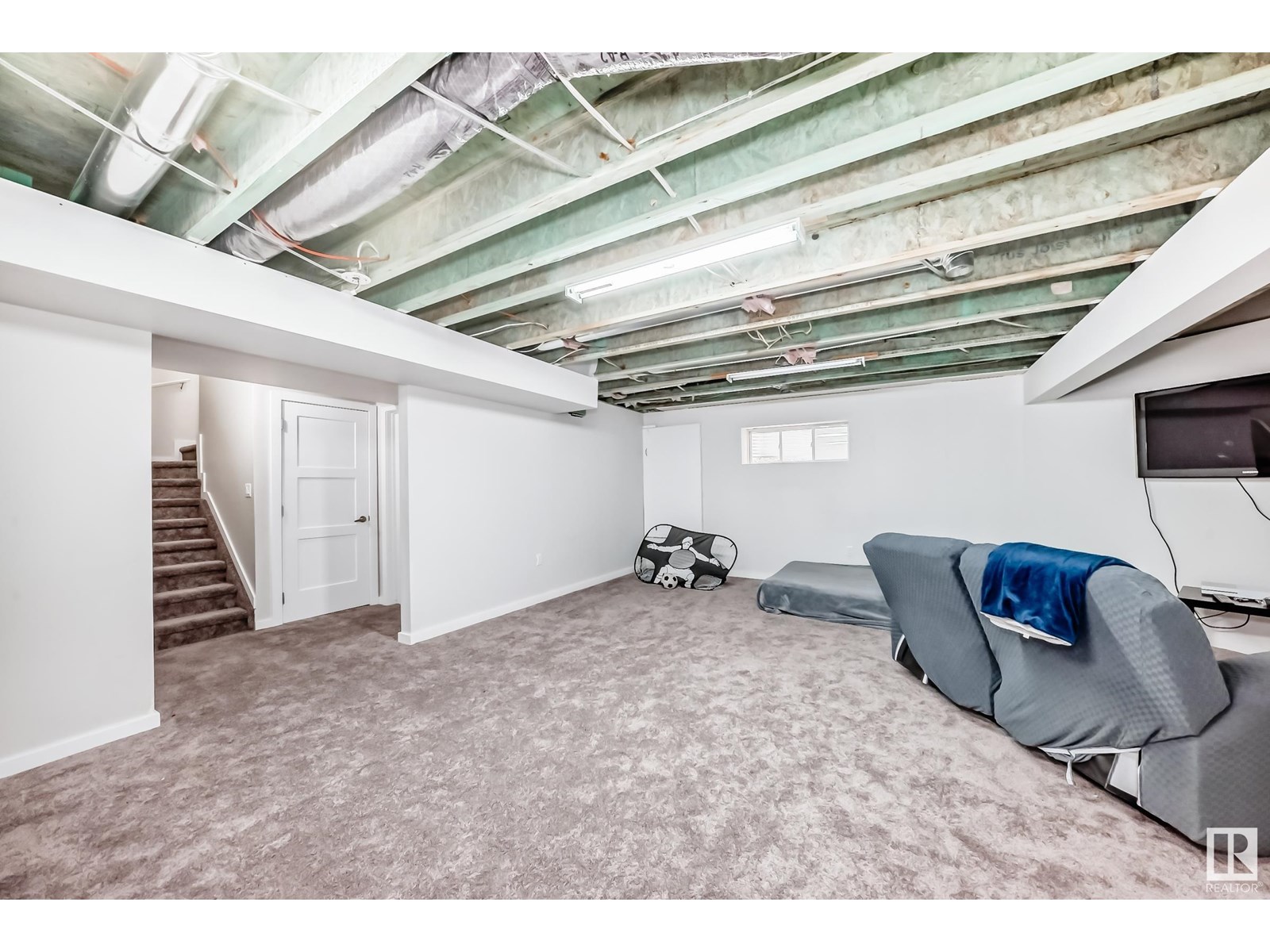 Photo 42 of 18011 84 St Nw, Edmonton AB