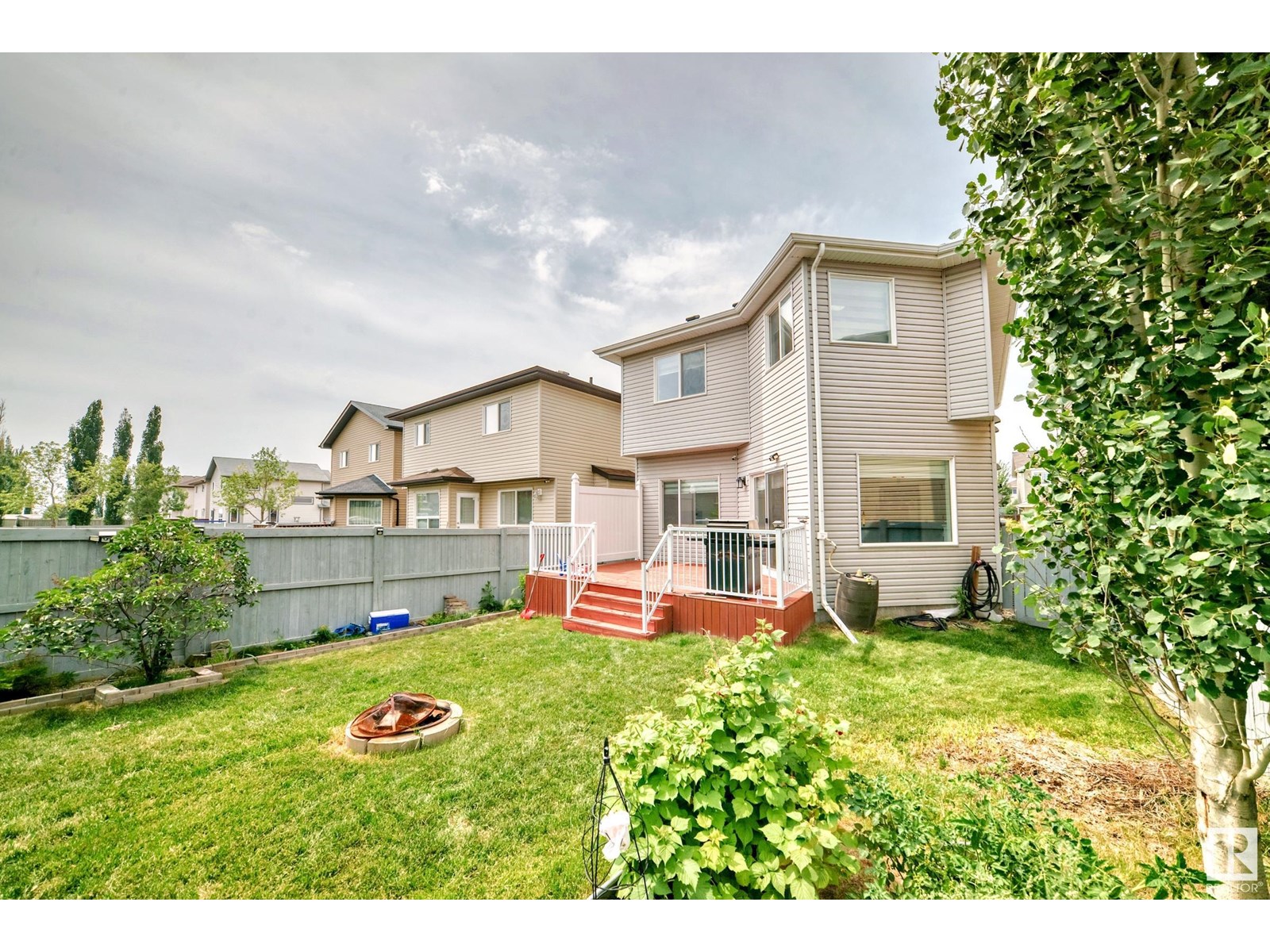 Photo 50 of 18011 84 St Nw, Edmonton AB