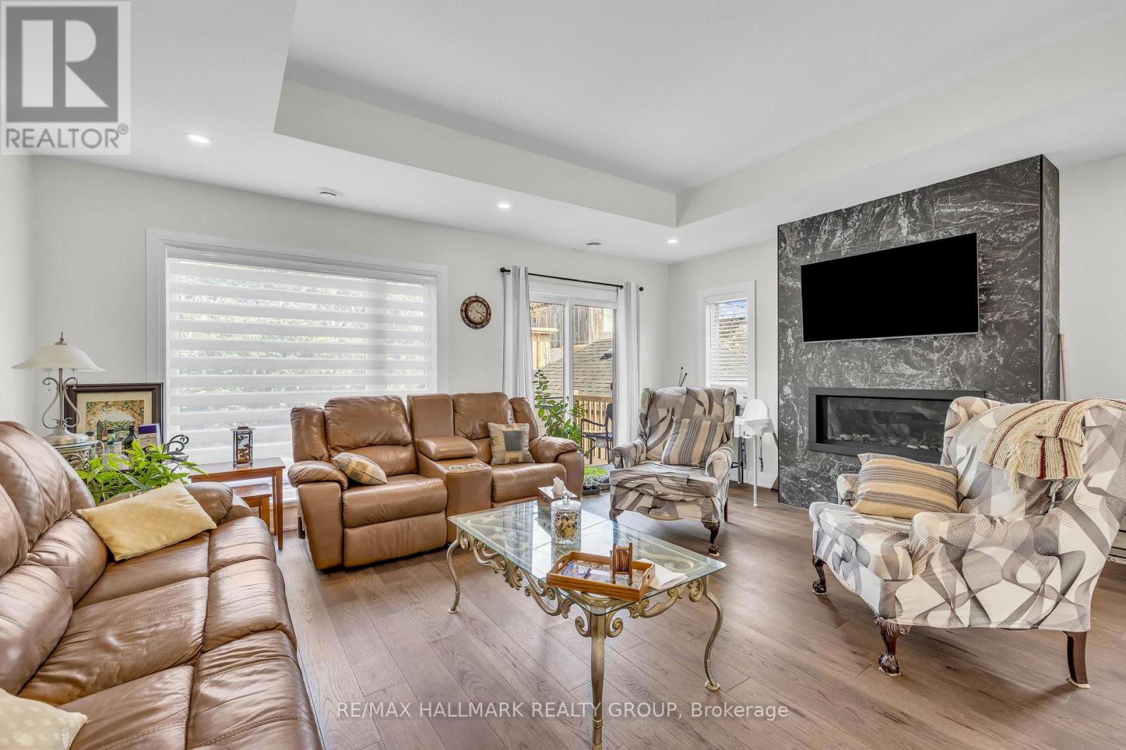 Photo 14 of 165 Longpre Street, Ottawa ON