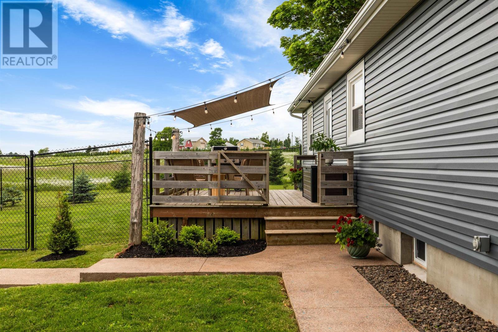 Photo 10 of 2095 North York River Rd, Warren Grove PE