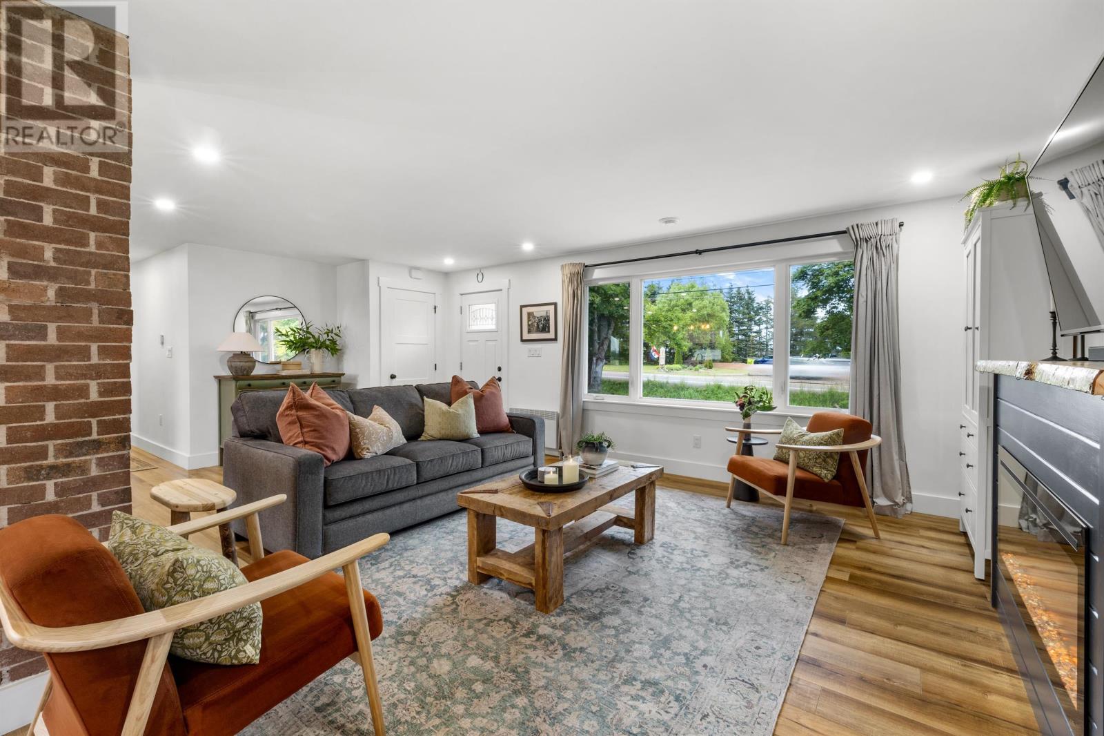 Photo 15 of 2095 North York River Rd, Warren Grove PE