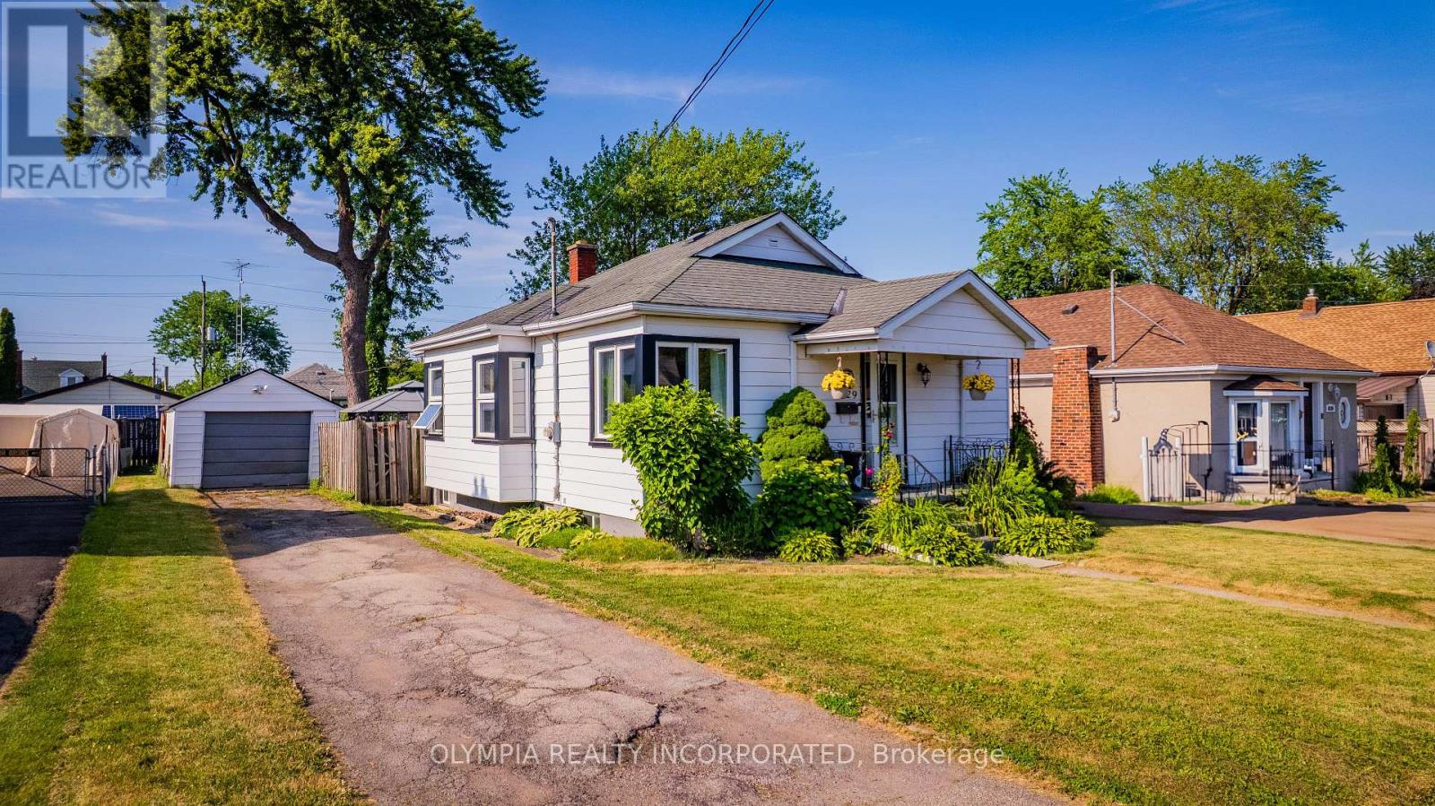 Photo 19 of 6129 Keith Street, Niagara Falls ON