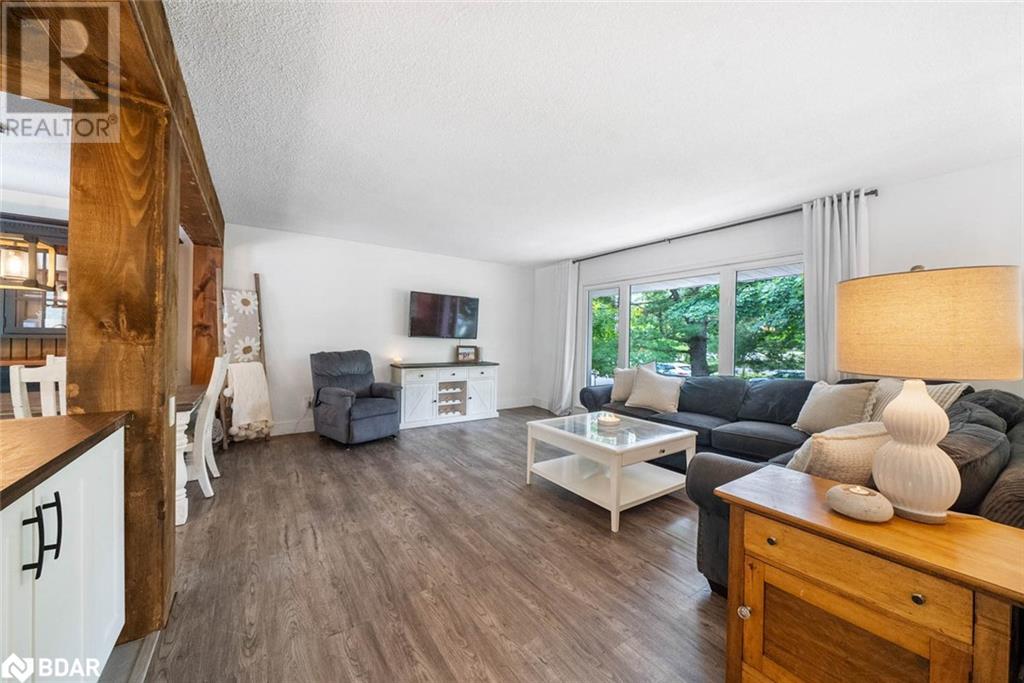 Photo 15 of 2 Noraline Avenue, Midhurst ON