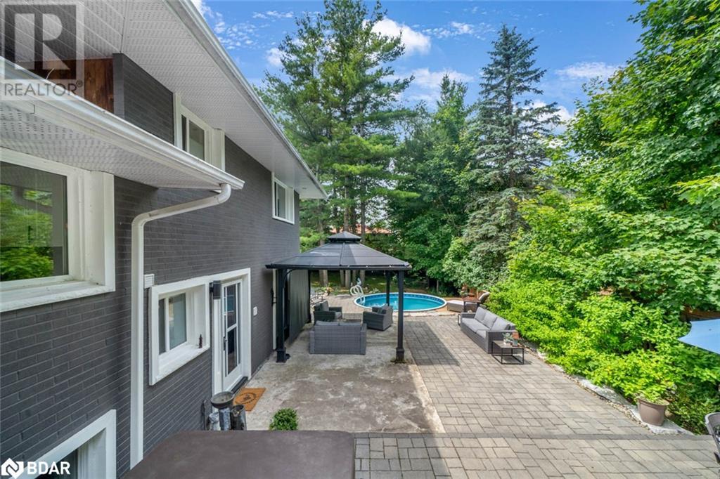 Photo 6 of 2 Noraline Avenue, Midhurst ON