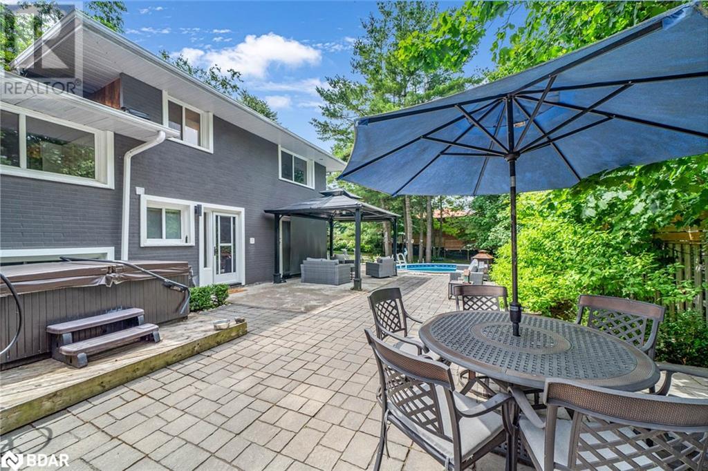 Photo 38 of 2 Noraline Avenue, Midhurst ON