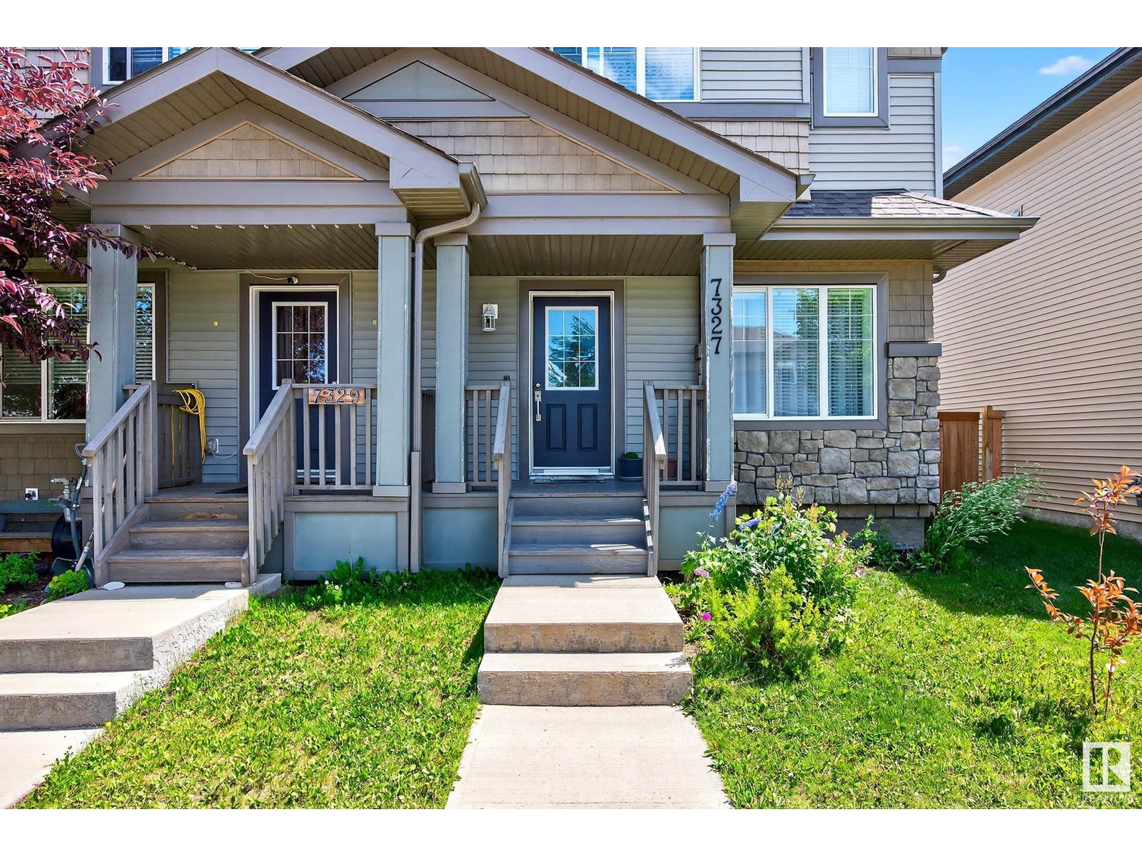 Photo 1 of 7327 Edgemont Wy Nw, Edmonton AB