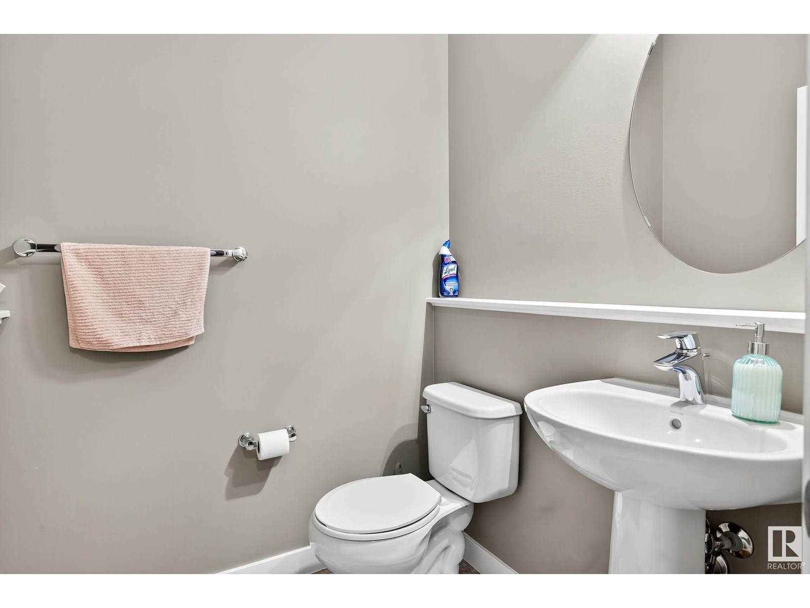 Photo 15 of 7327 Edgemont Wy Nw, Edmonton AB