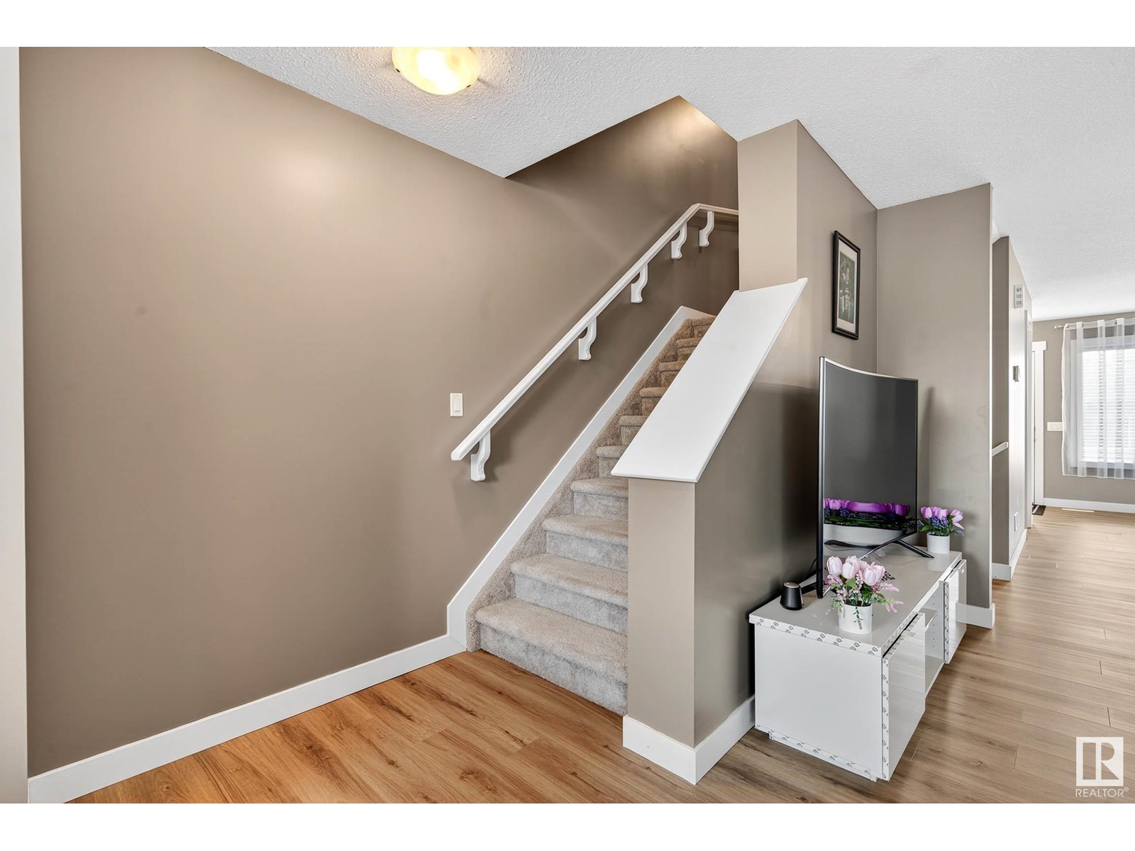 Photo 16 of 7327 Edgemont Wy Nw, Edmonton AB