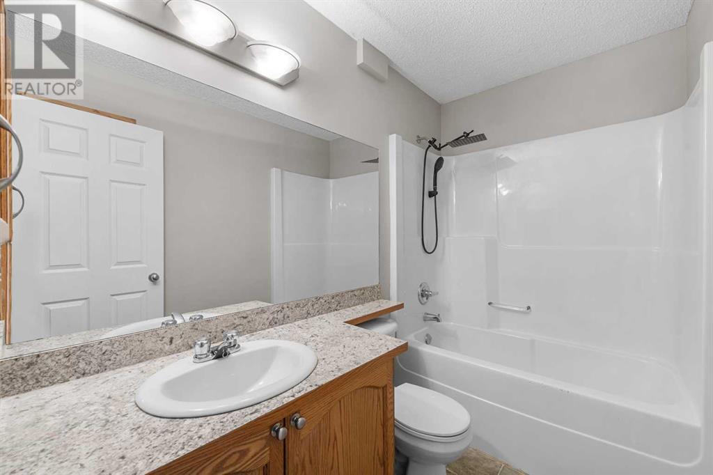 Single Family House for Sale in  Covebrook Close NE Coventry Hills Calgary 