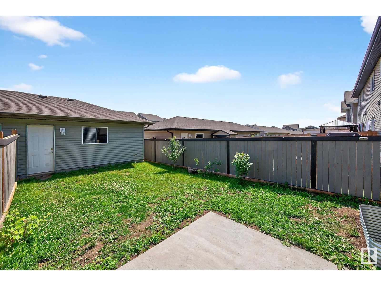 Photo 29 of 7327 Edgemont Wy Nw, Edmonton AB