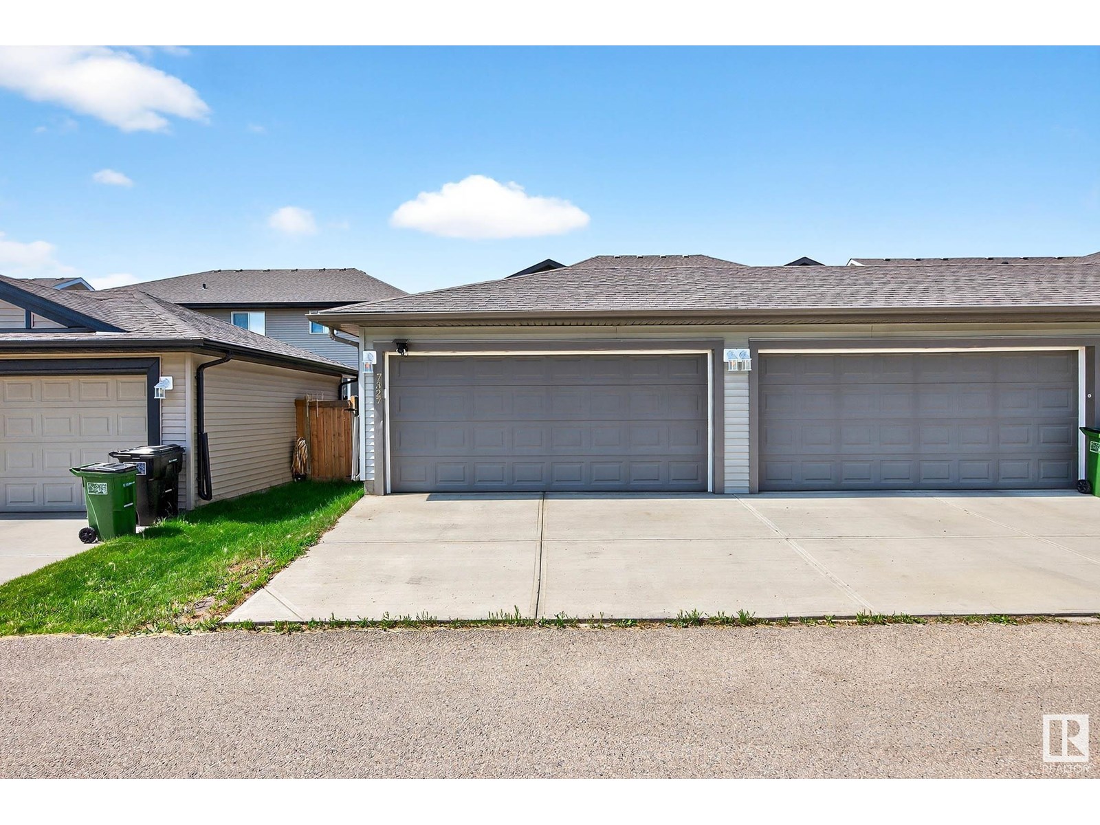 Photo 34 of 7327 Edgemont Wy Nw, Edmonton AB