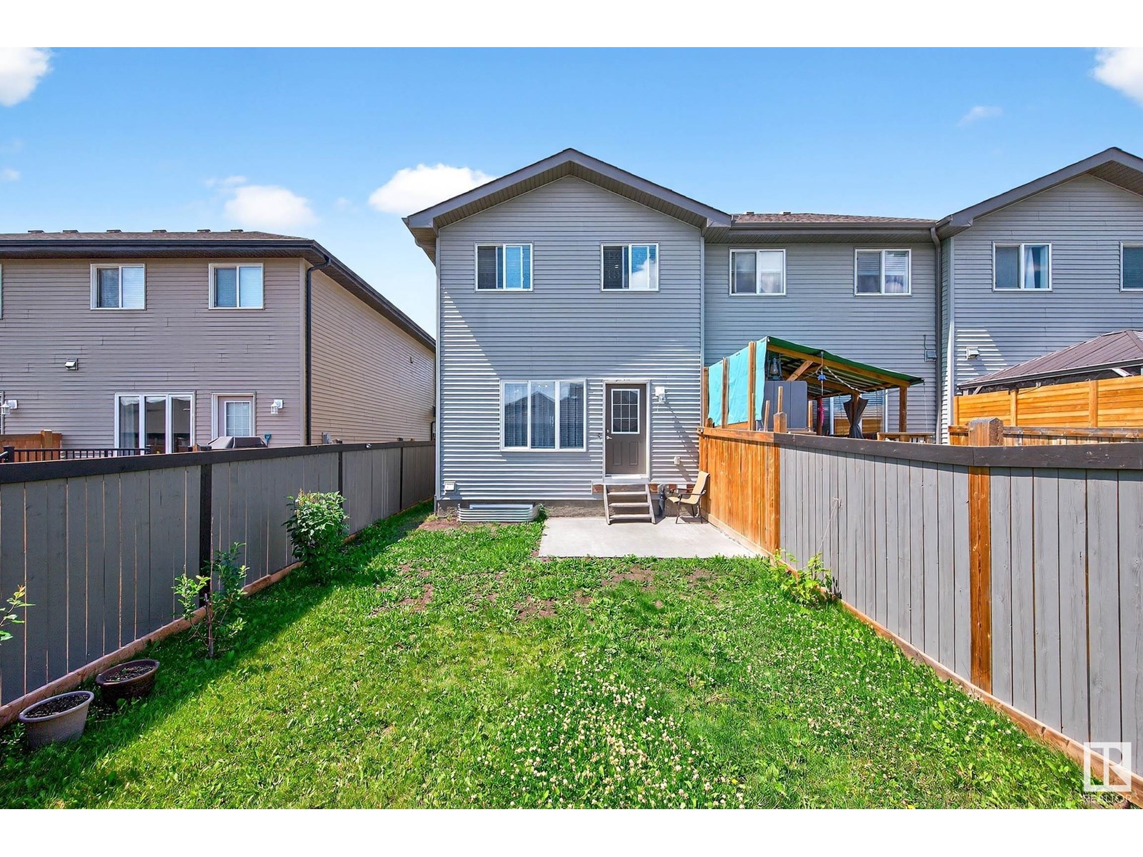 Photo 32 of 7327 Edgemont Wy Nw, Edmonton AB