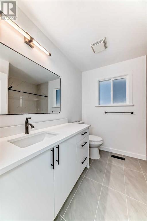 Photo 19 of 32 Midland Place Se, Calgary AB