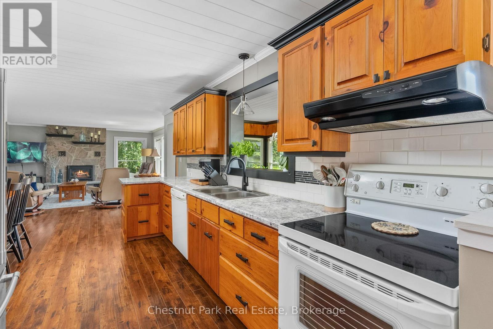 Photo 22 of 272 Centre Road, Parry Sound Remote Area ON
