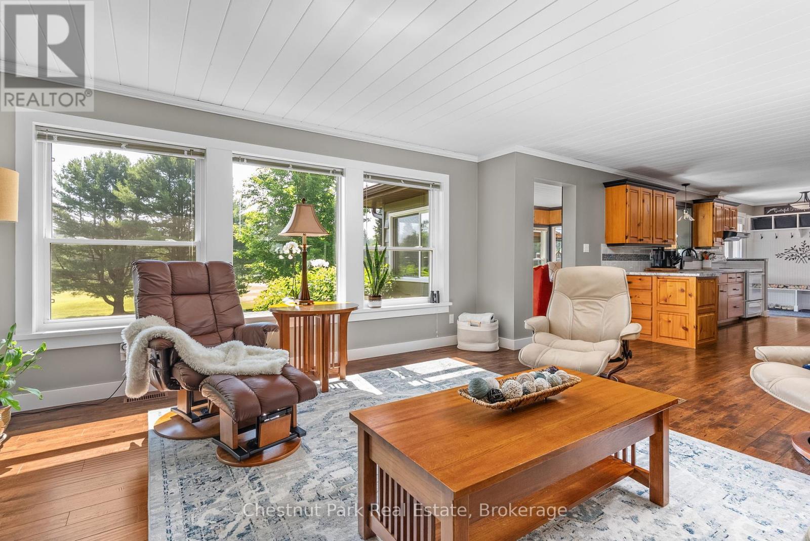 Photo 4 of 272 Centre Road, Parry Sound Remote Area ON
