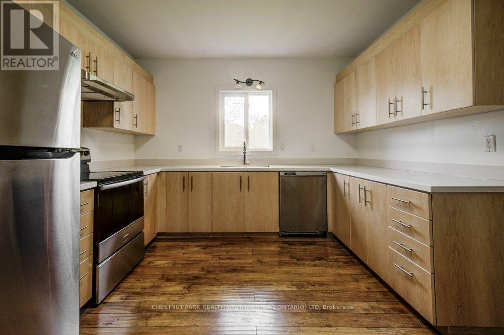 Photo 13 of 6998 St Patrick Street, West Perth ON