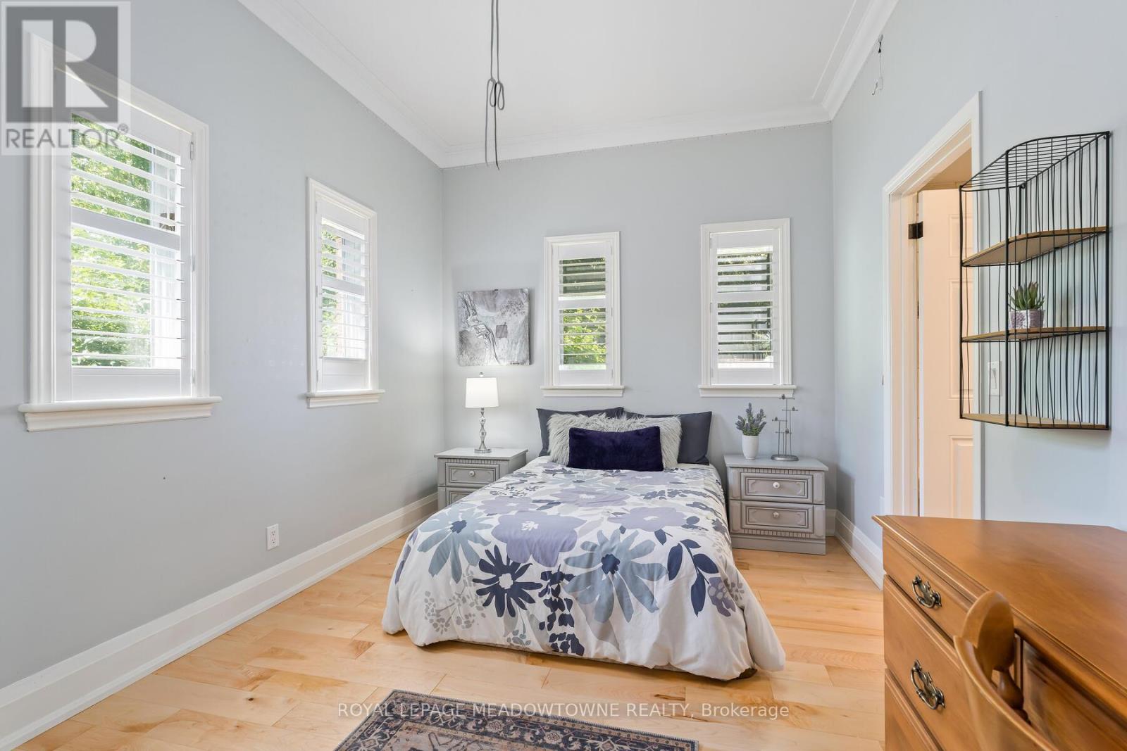 Photo 21 of 1 Erinlea Crescent, Erin ON