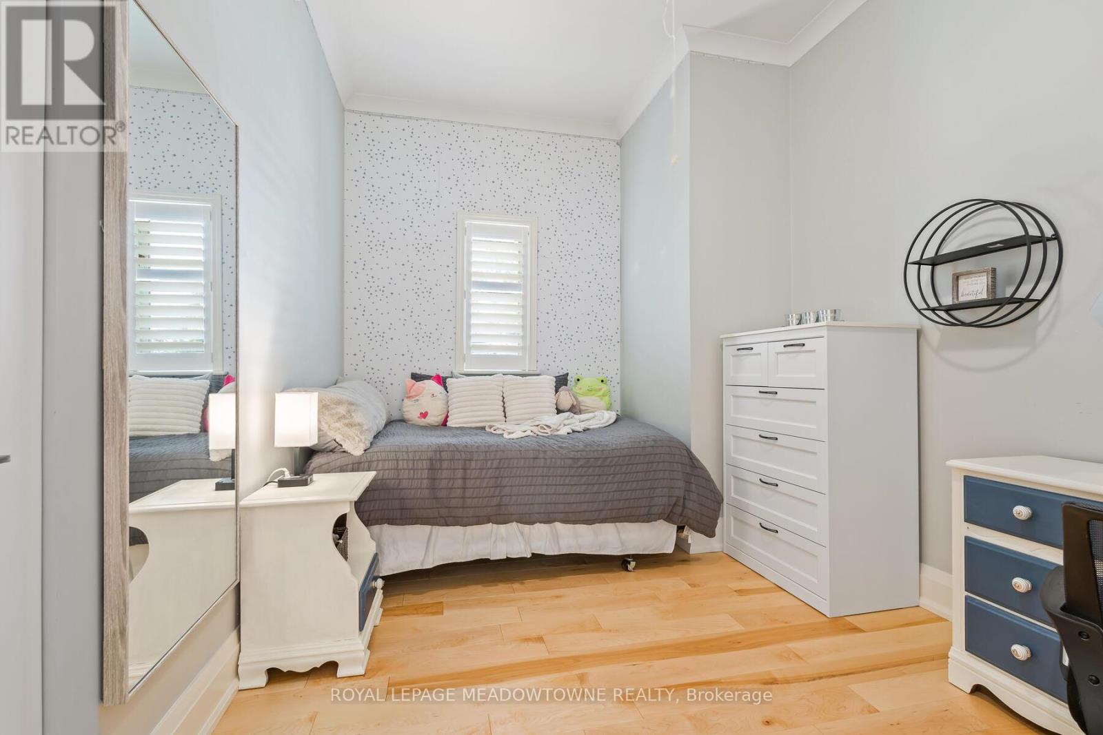 Photo 23 of 1 Erinlea Crescent, Erin ON