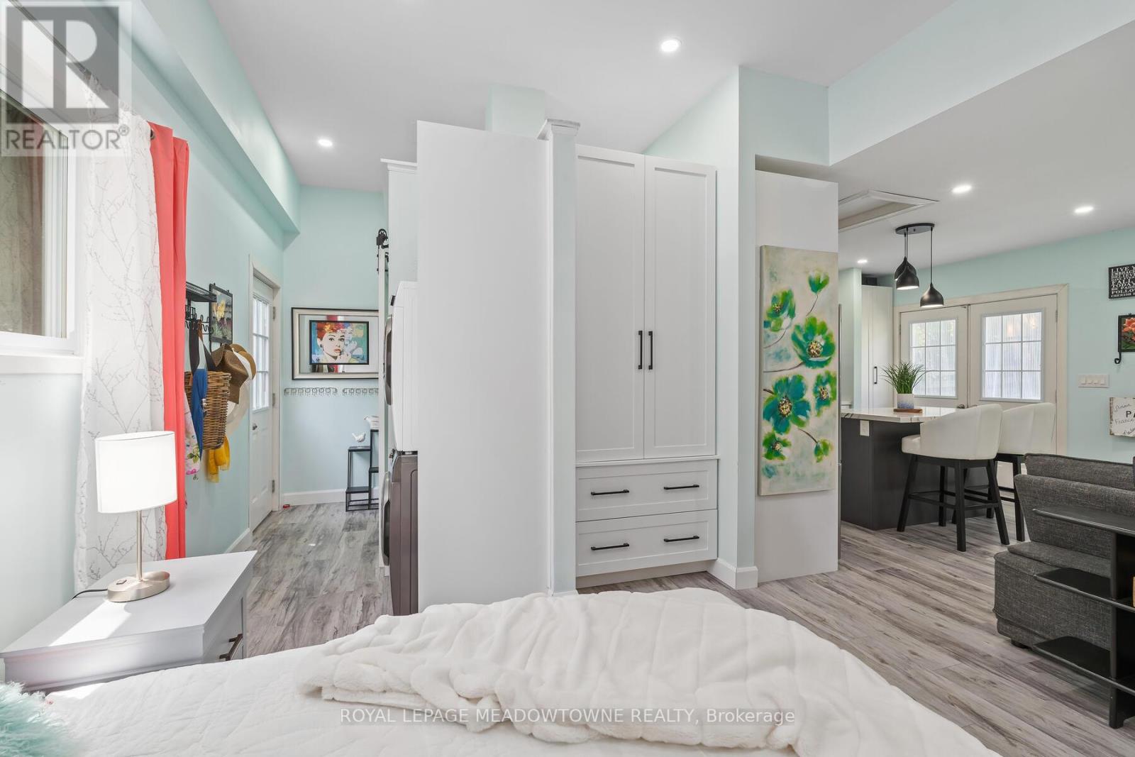 Photo 47 of 1 Erinlea Crescent, Erin ON