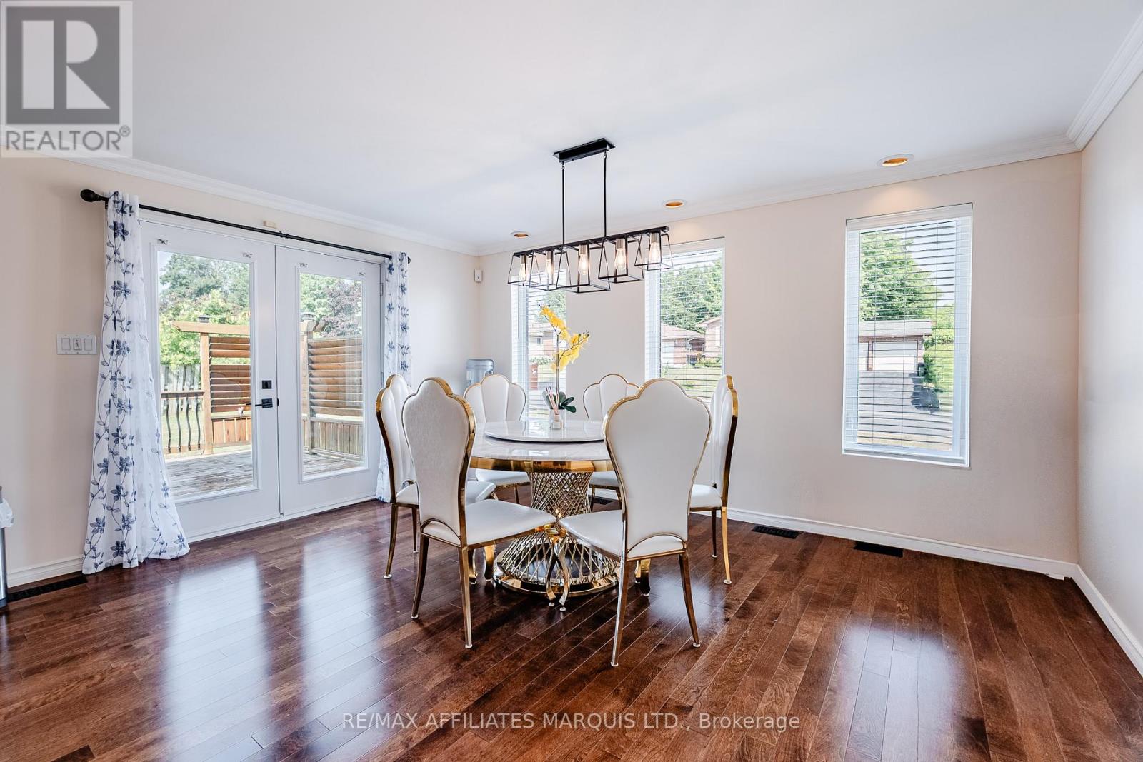 Photo 6 of 875 Kenyon Crescent, Cornwall ON