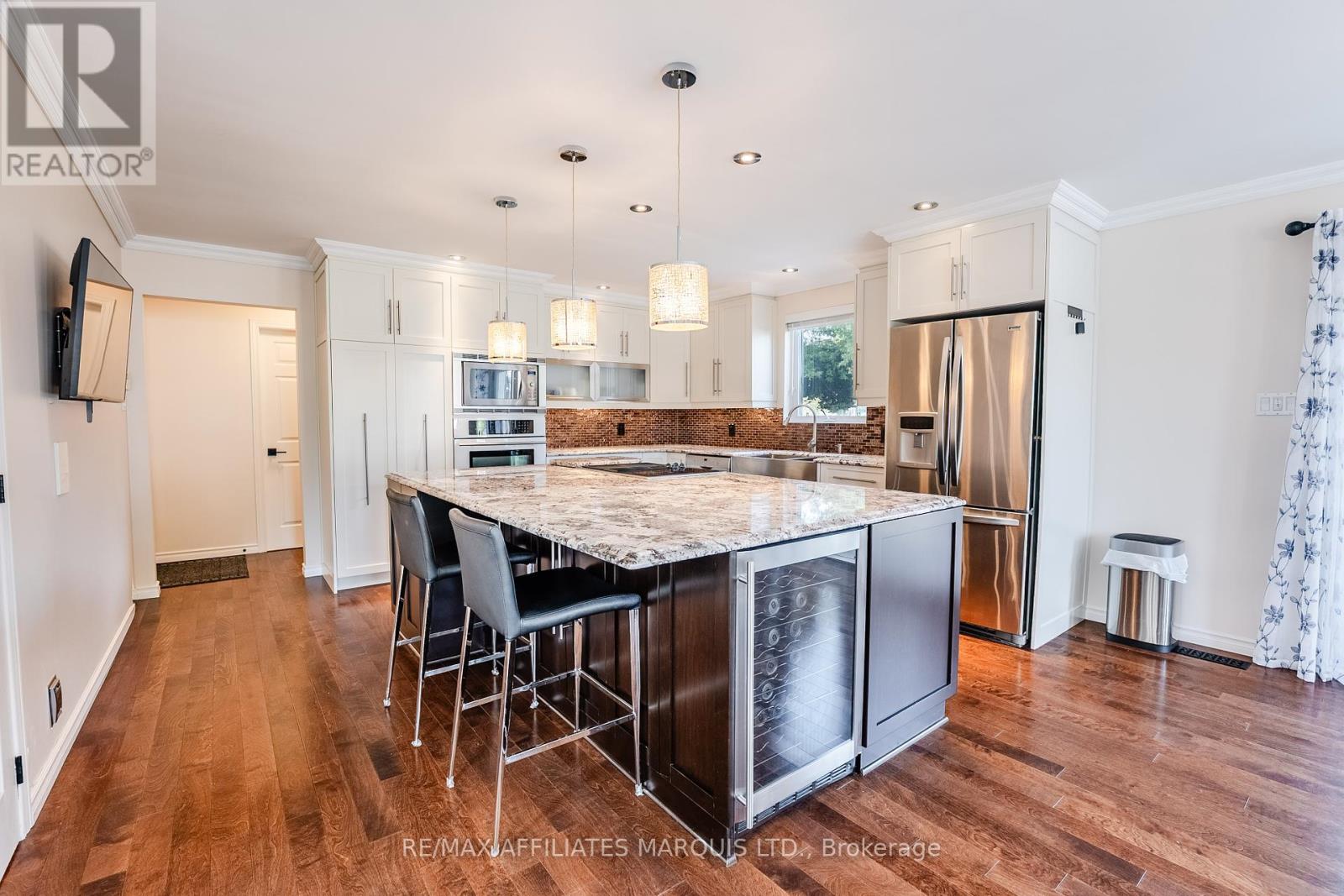 Photo 45 of 875 Kenyon Crescent, Cornwall ON