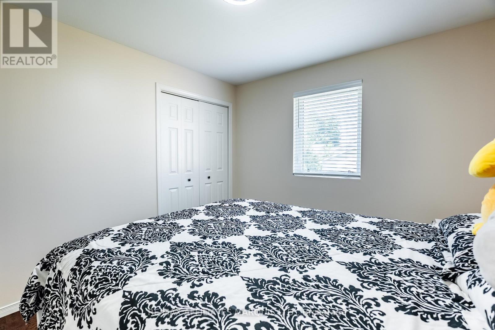 Photo 11 of 875 Kenyon Crescent, Cornwall ON