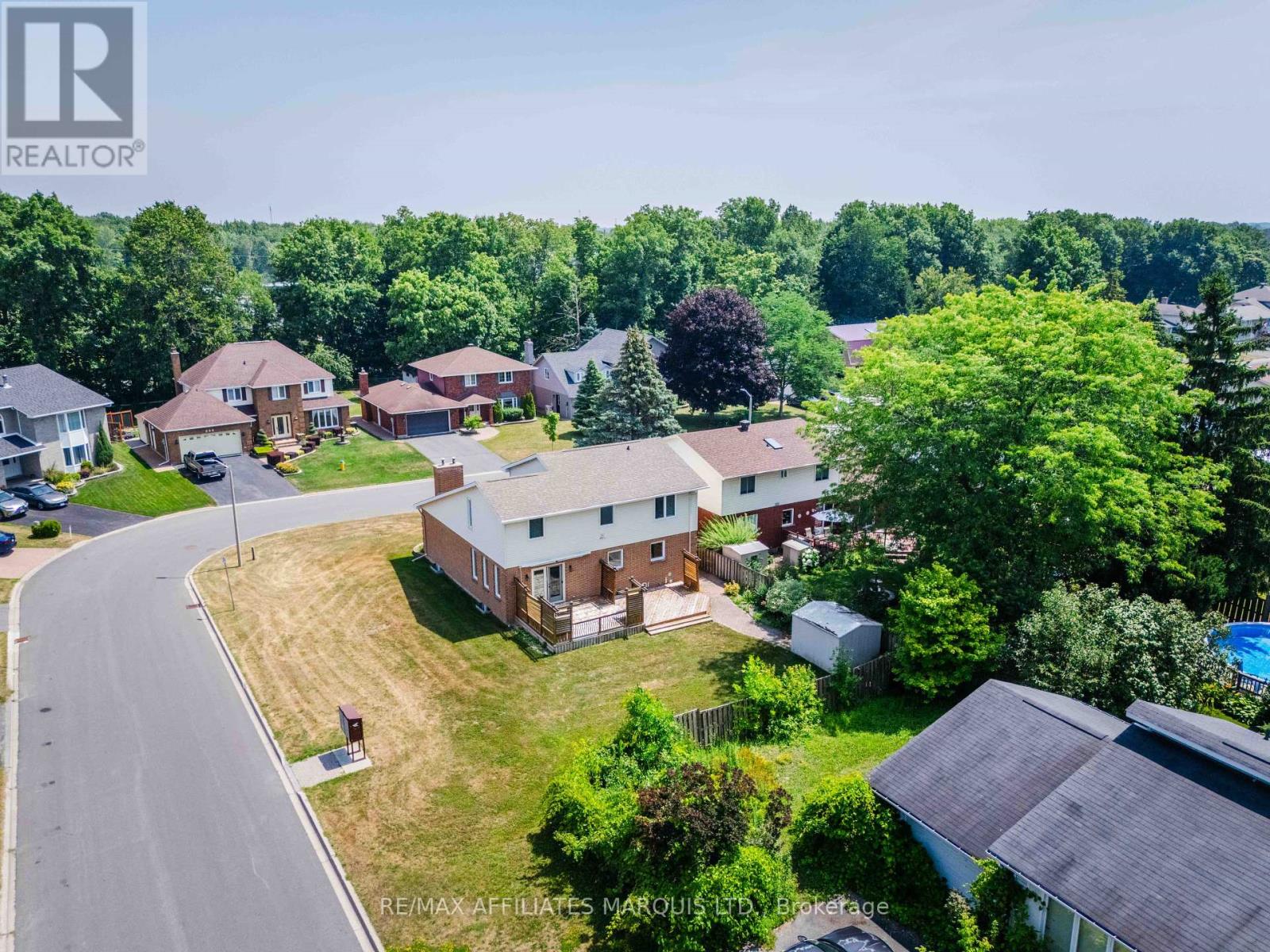 Photo 26 of 875 Kenyon Crescent, Cornwall ON