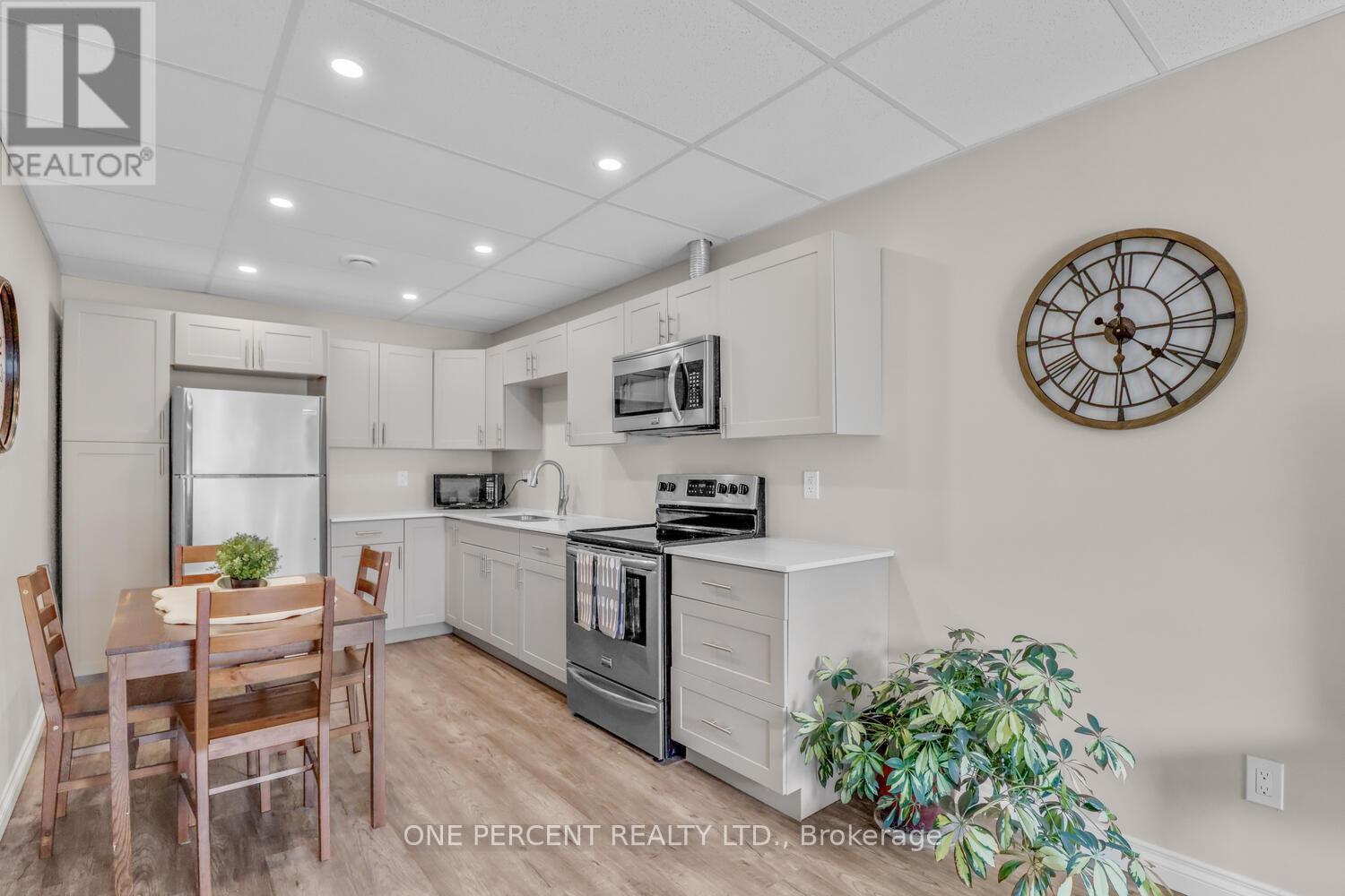 Photo 29 of 92 Lily Drive, Orillia ON