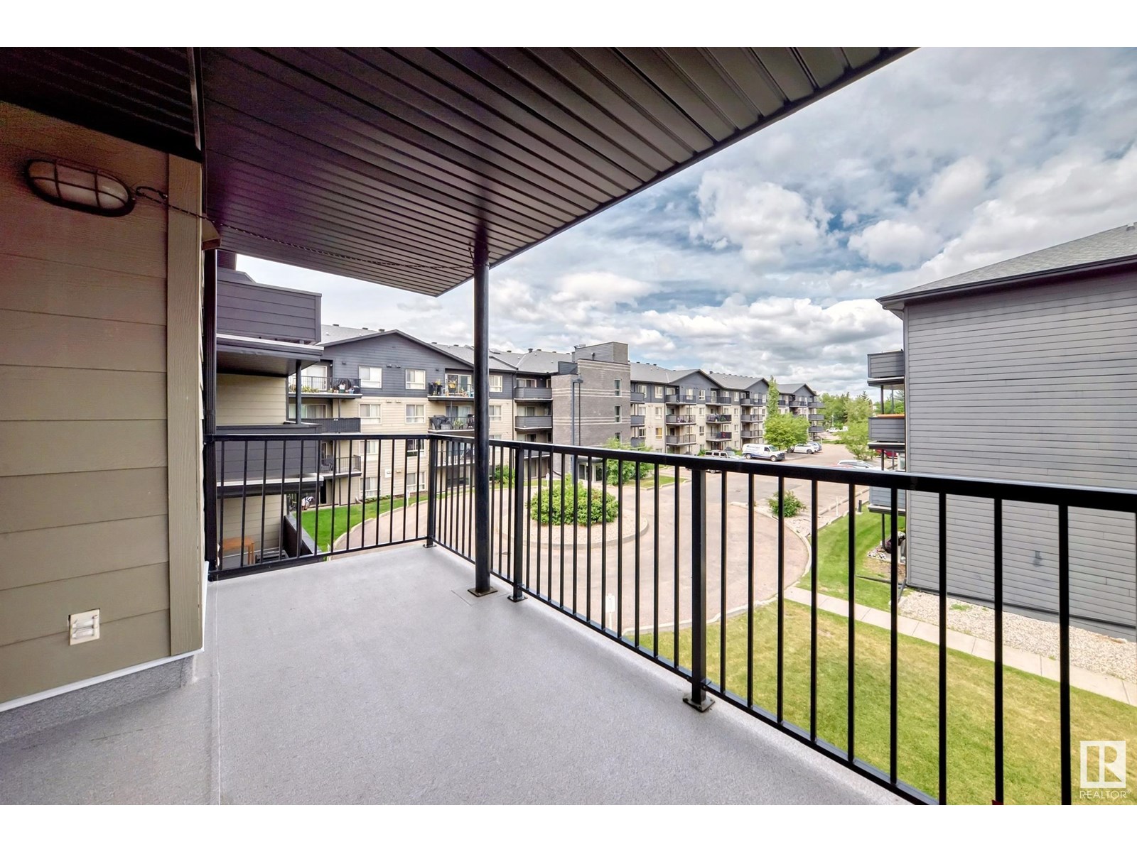 Photo 22 of 307 17011 67 Av Nw, Edmonton AB
