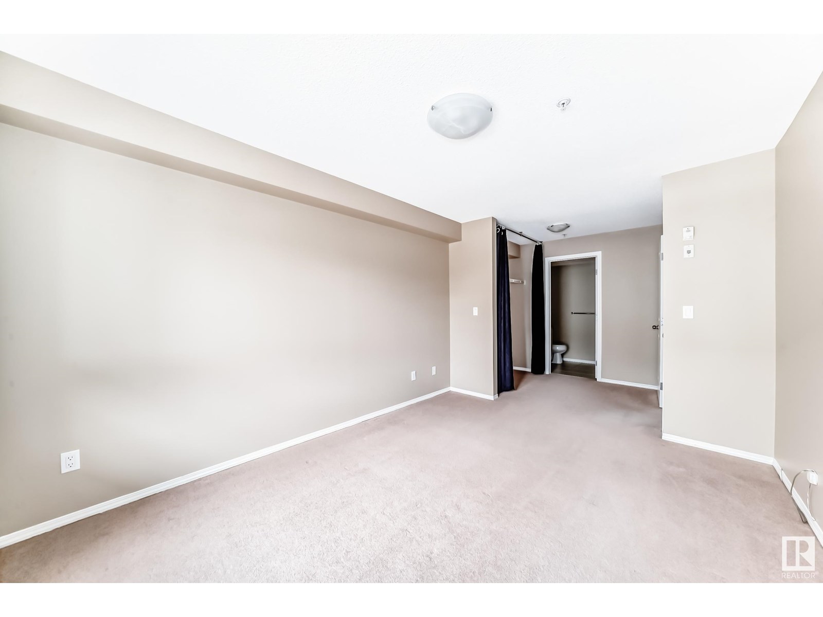Photo 27 of 307 17011 67 Av Nw, Edmonton AB
