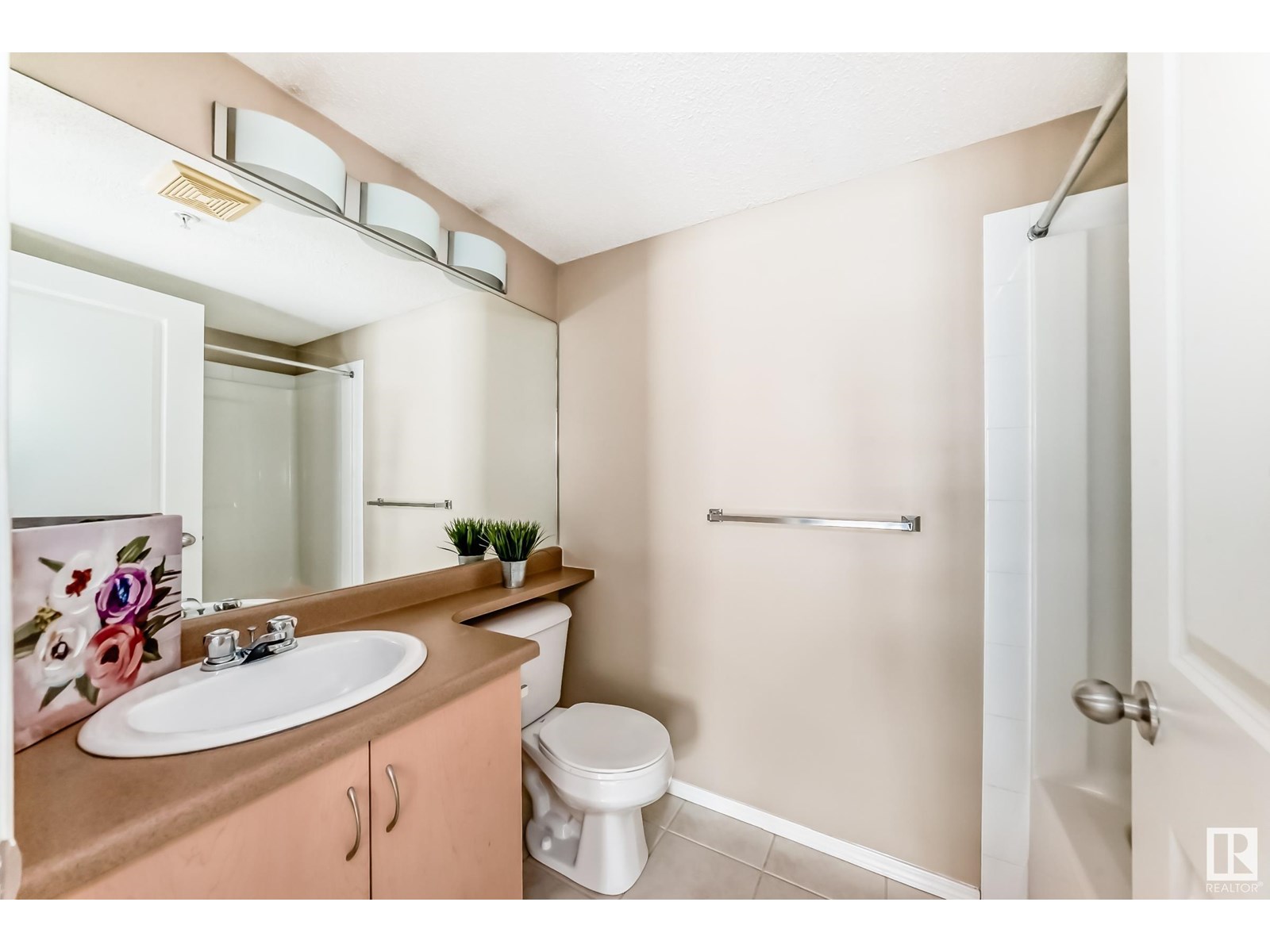 Photo 30 of 307 17011 67 Av Nw, Edmonton AB