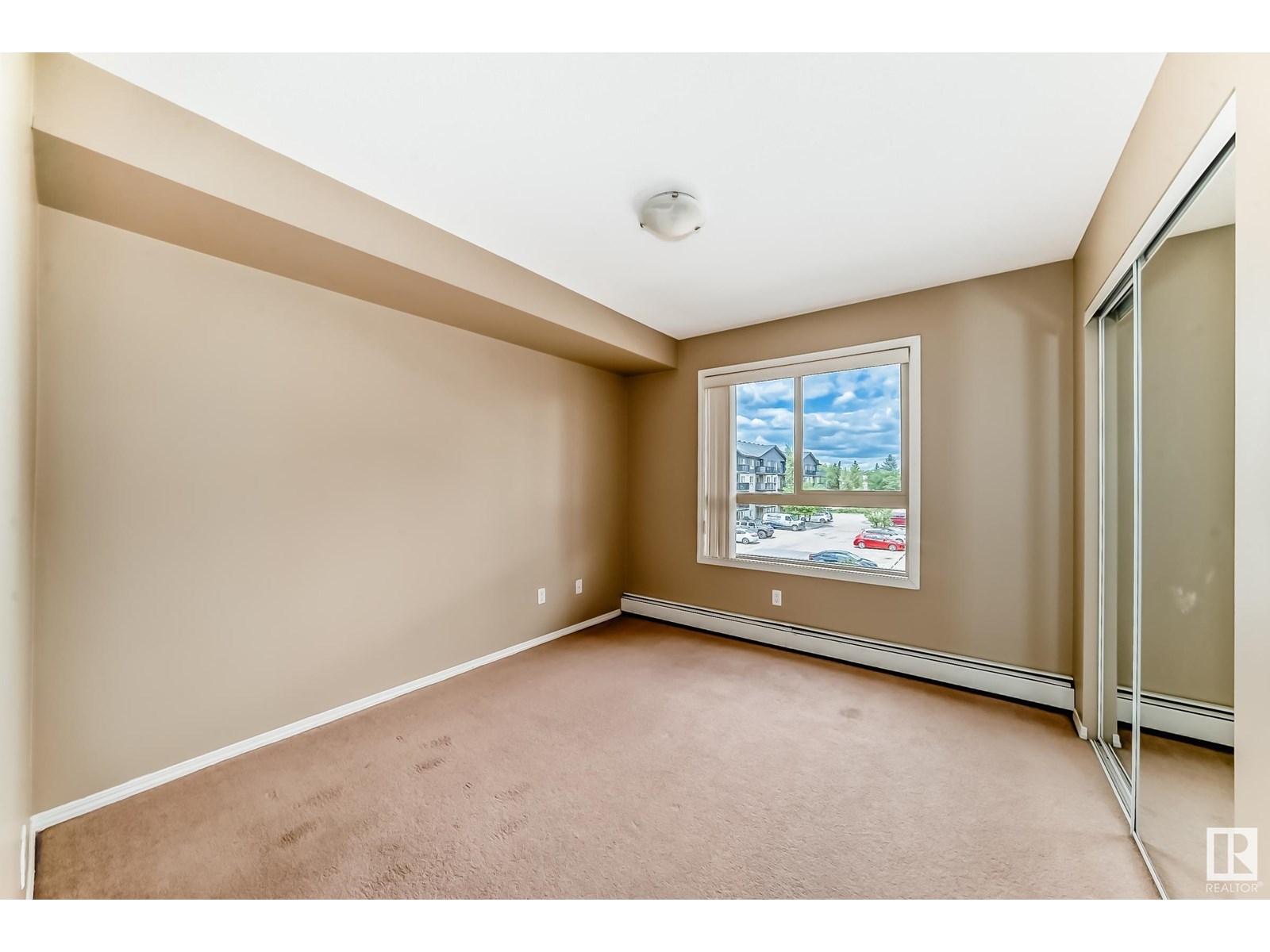 Photo 31 of 307 17011 67 Av Nw, Edmonton AB