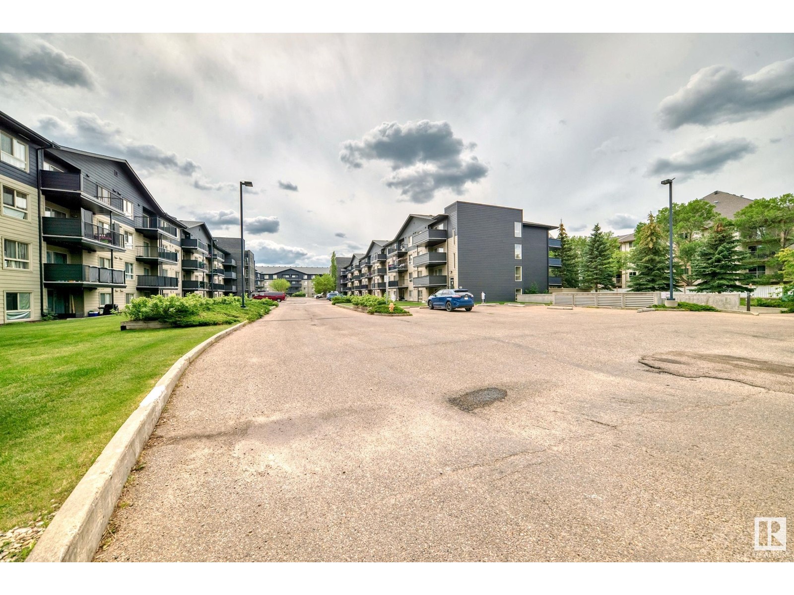 Photo 44 of 307 17011 67 Av Nw, Edmonton AB
