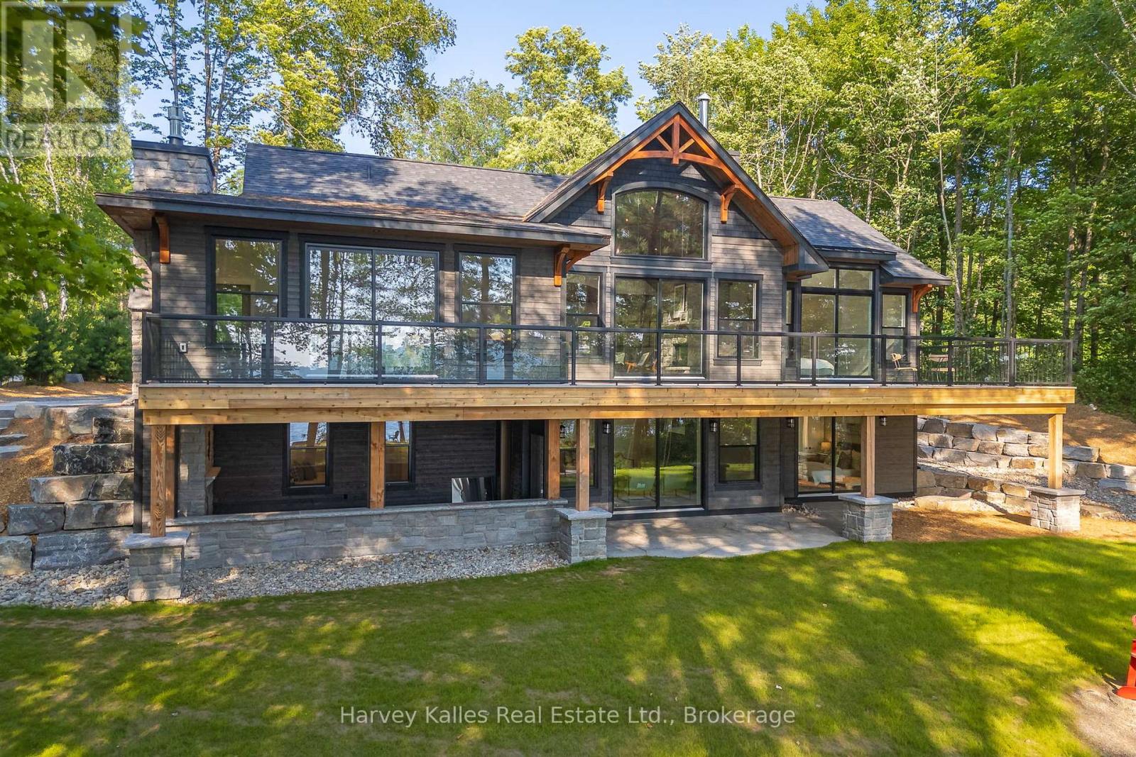 Photo 13 of 1204 Seabreeze Road, Lake Of Bays ON