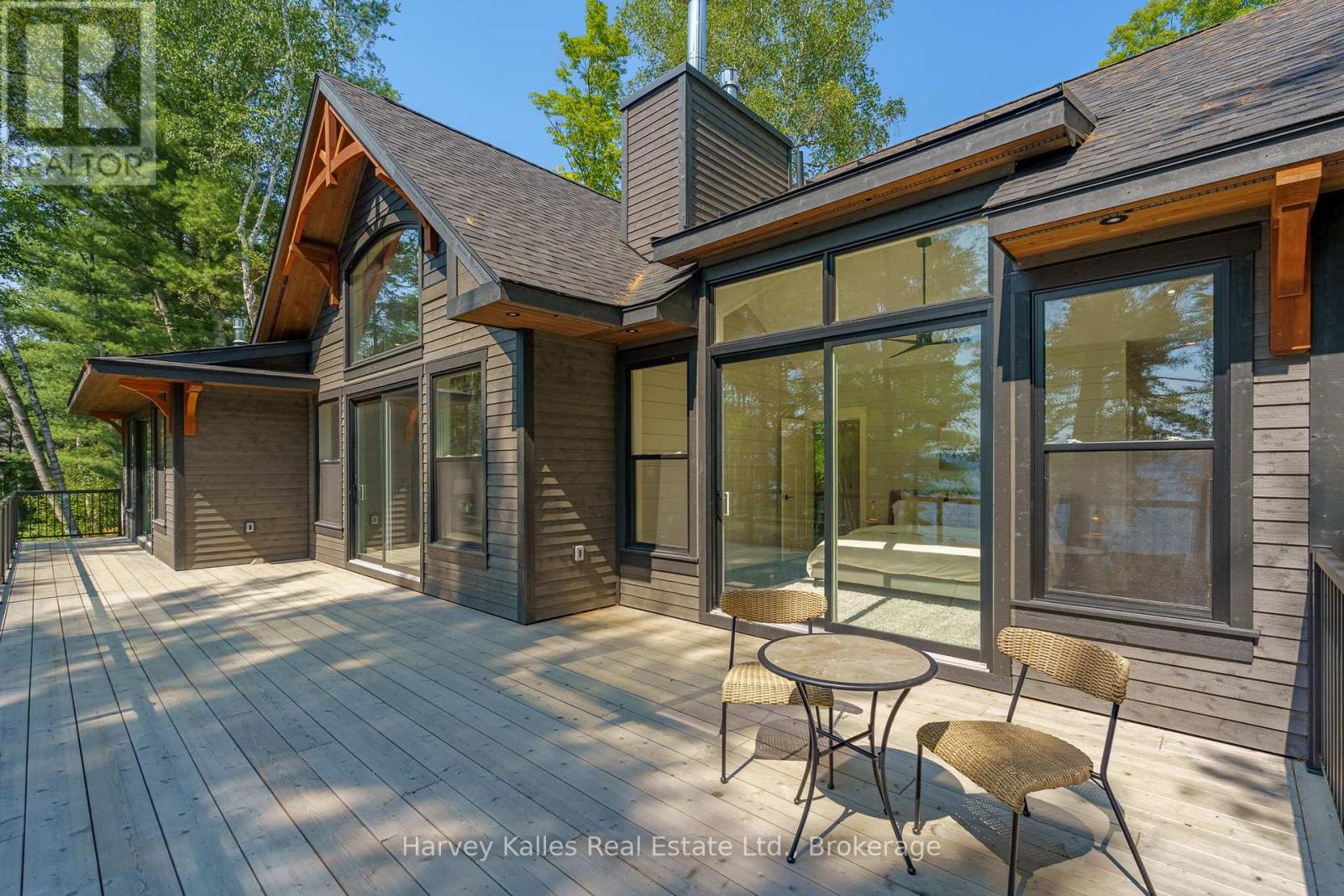 Photo 14 of 1204 Seabreeze Road, Lake Of Bays ON