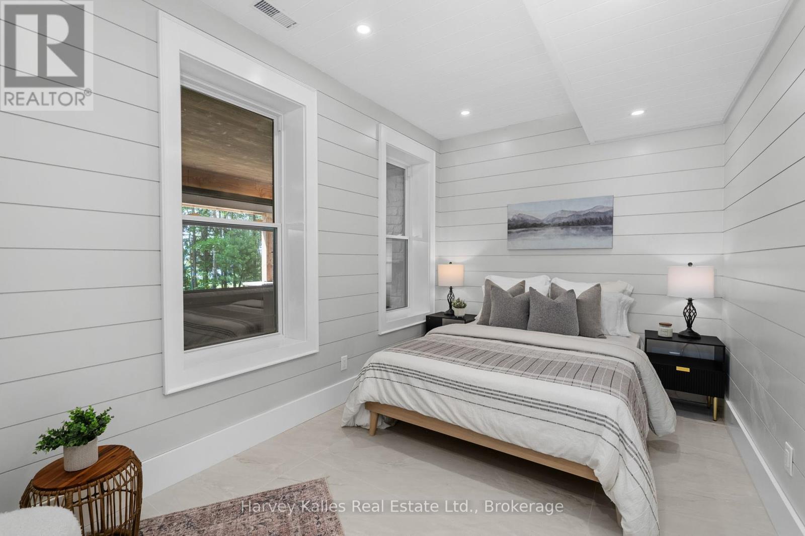 Photo 33 of 1204 Seabreeze Road, Lake Of Bays ON