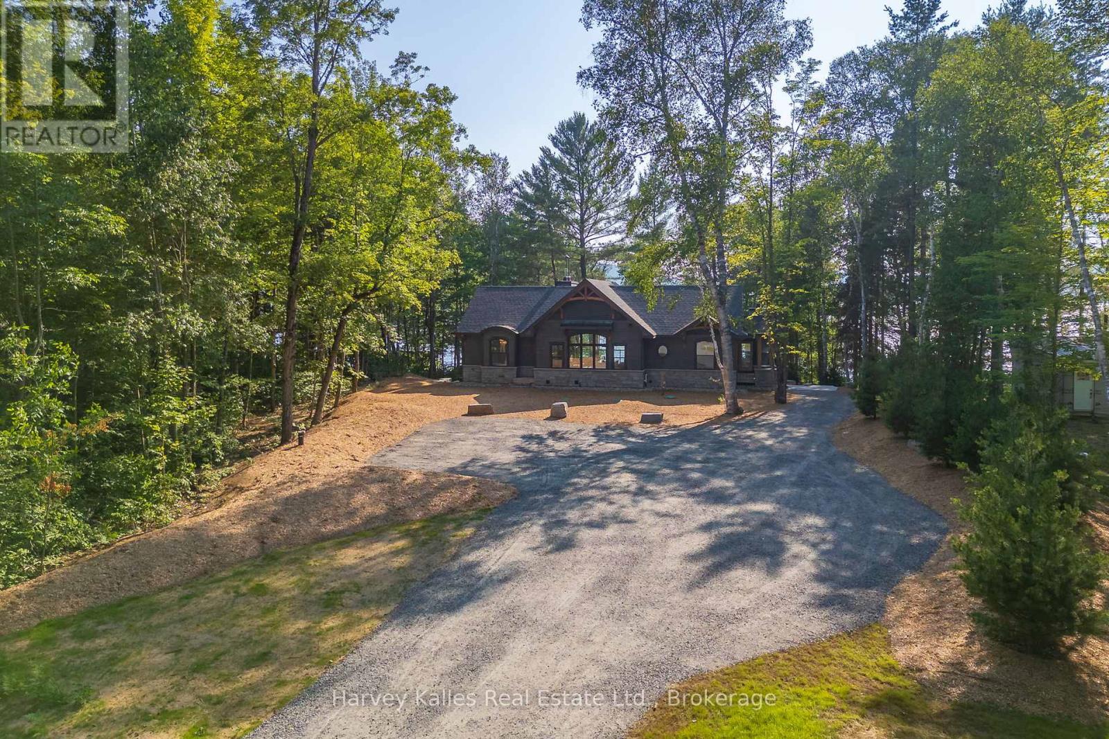 Photo 16 of 1204 Seabreeze Road, Lake Of Bays ON