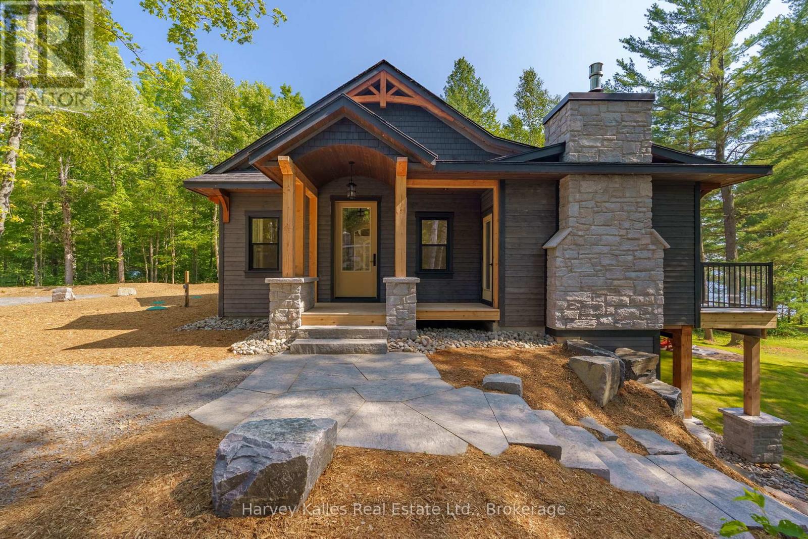 Photo 31 of 1204 Seabreeze Road, Lake Of Bays ON