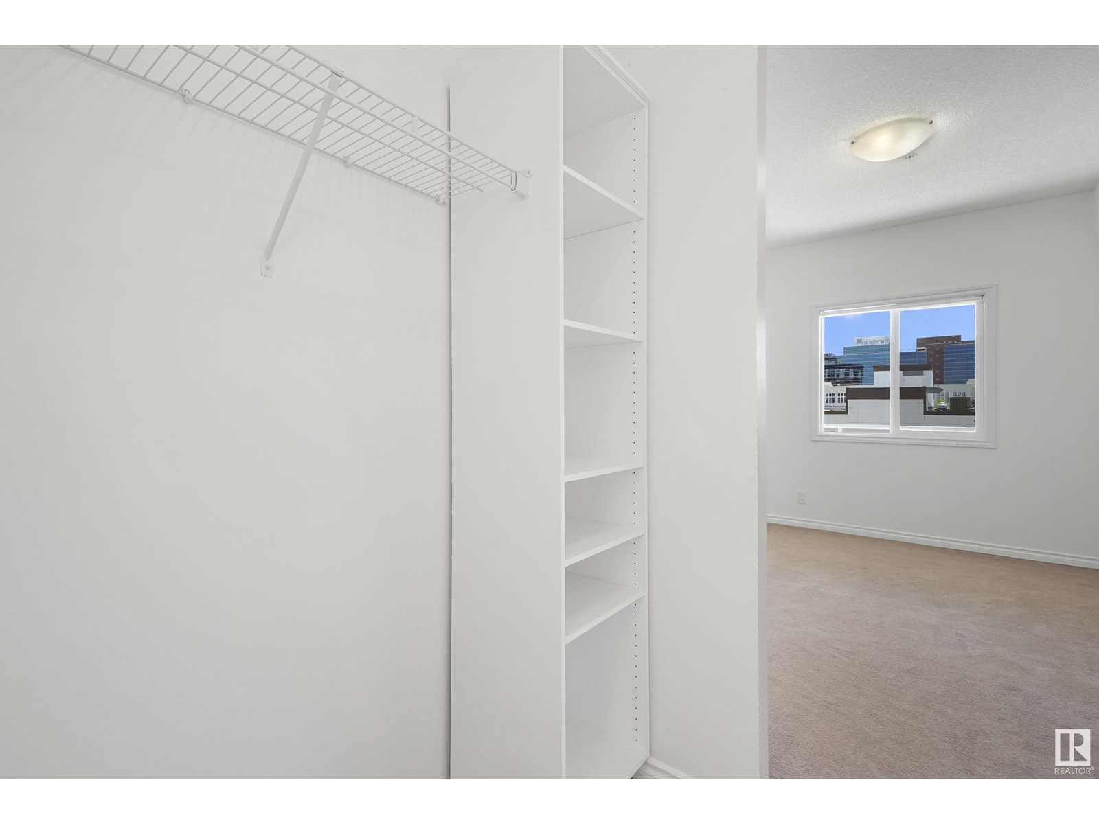 Photo 8 of 414 10235 112 St Nw, Edmonton AB