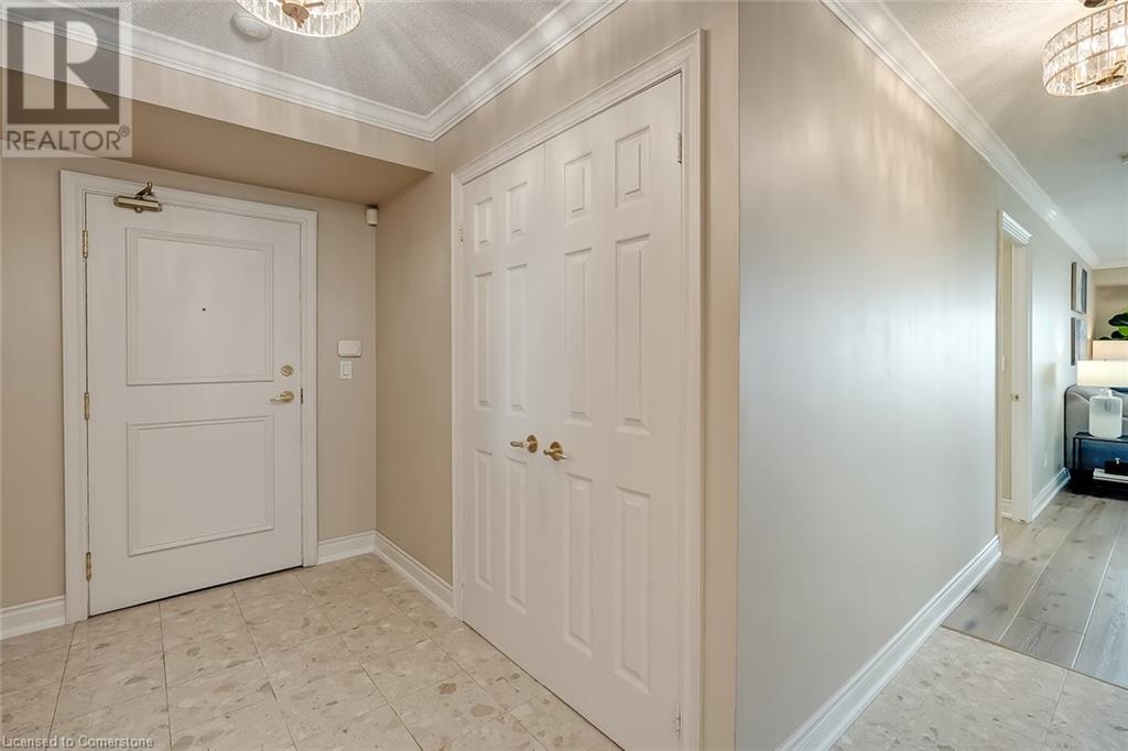 Photo 4 of 442 Maple Avenue Unit 408, Burlington ON